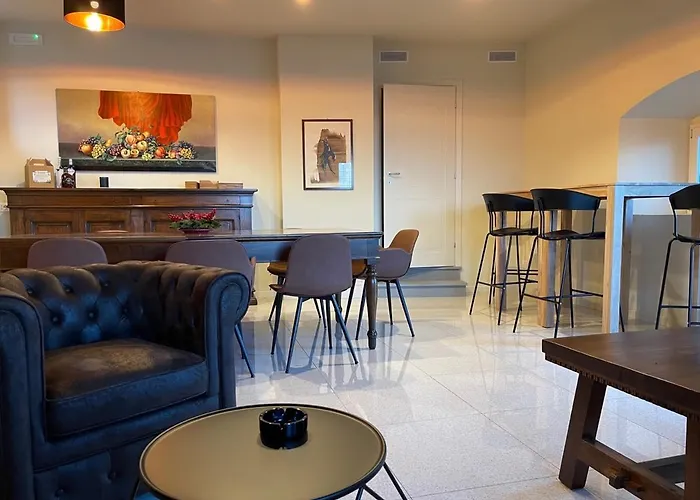 فندق مبيت وإفطار Foresteria Antica Bastia 3*