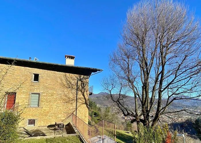 Foresteria Antica Bastia 3* بيرغامو