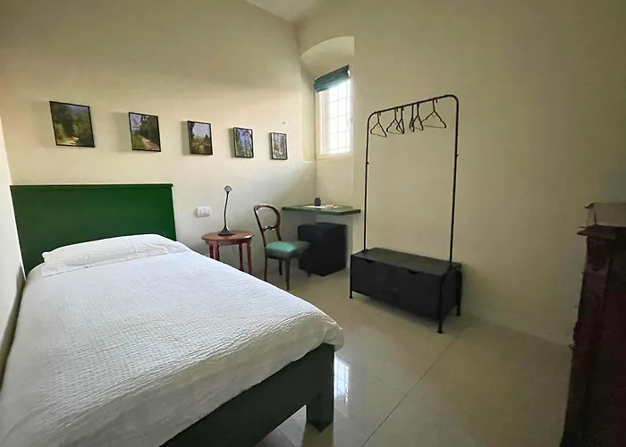 فندق مبيت وإفطار Foresteria Antica Bastia 3*